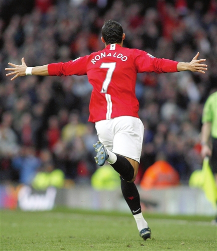 电讯报：怕球迷比对手少，数名切尔西球员用社媒给门票引流.